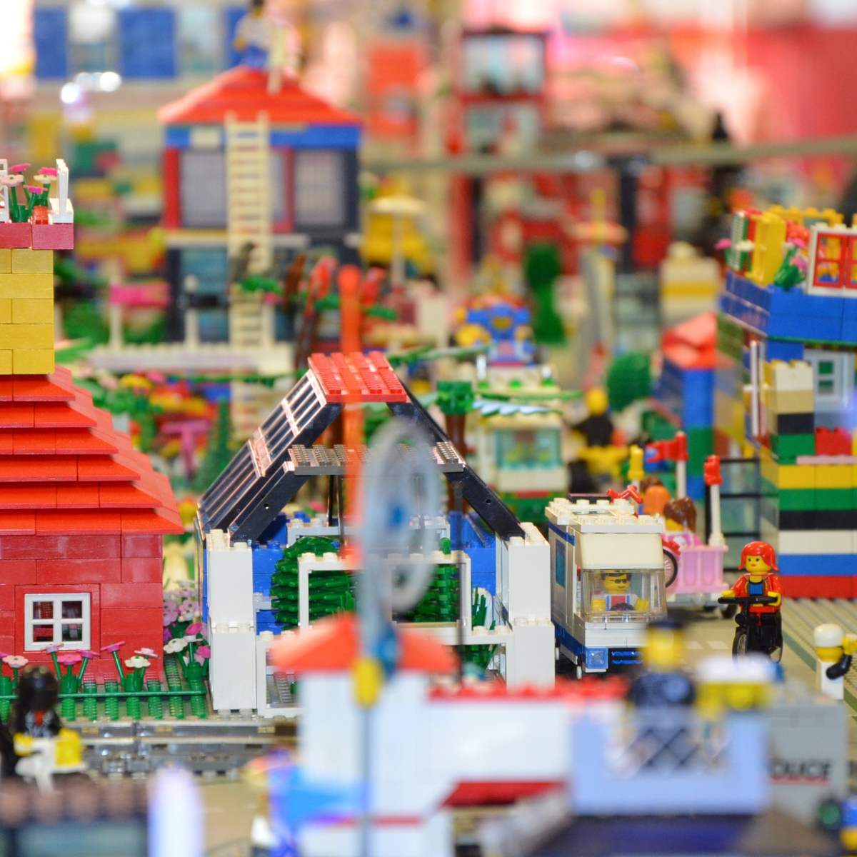 Crowded LEGO city